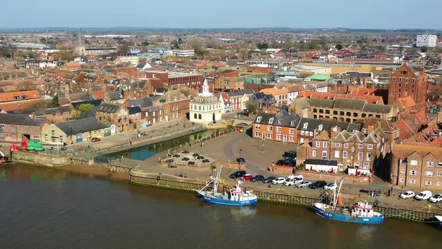 Aerial view of Kings Lynn and Purfleet Quay, River Great Ouse, Kings Lynn, Norfolk, UK.