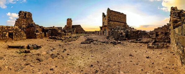 قلعة وحصون وآثار مدينة ام الجمال - الاردن
Castle, forts and...