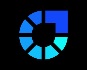 Obraz premium Circle Progress Circular Process Round Cycle Arrow Up Forward Direction Success Vector Logo Design