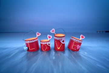 Valentinstagslaternen am Meer