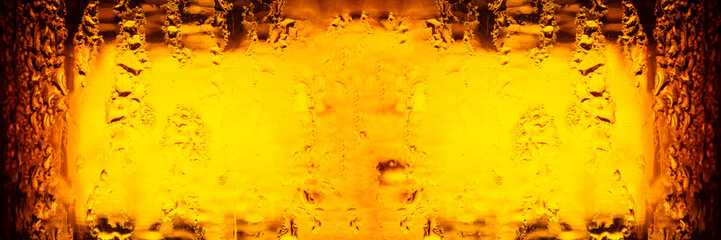 Obraz premium macro beer bottle texture,Water drops texture on the bottle of beer. Abstract background,Water drops texture on the bottle of beer. Abstract background,Water drops background,Alcohol - Drink,Backgroun