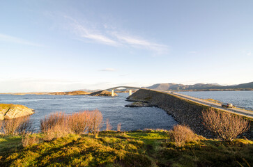 Obraz premium bridge over the river, Atlantic road