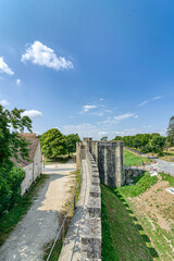 Provins