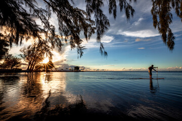 Matavai Bay at Pointe Venus, Tahiti, at sunset © Thomas