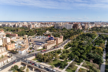 Fototapeta premium Aerial view of Valencia old city with Jardín del Turia, Turia Park, Spain