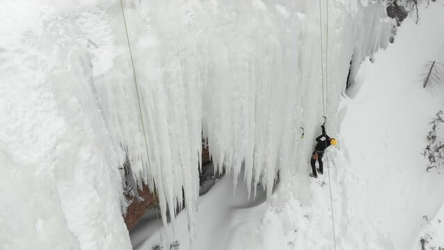 MixedKlettern Bilder Durchsuchen 2,928 Archivfotos,