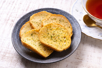 ガーリックラスク