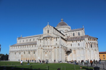 Fototapeta na wymiar Leaning Tower of Pisa,Piazza dei Miracoli,Duomo di Pisa. Pisa İtaly