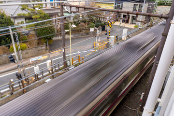 Naklejka premium 電車通過中の踏切