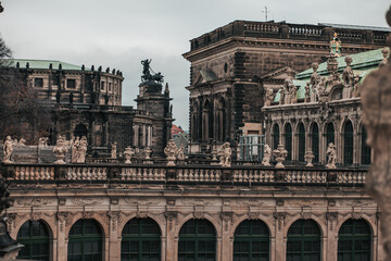 Fototapeta na wymiar the facade of the palace country