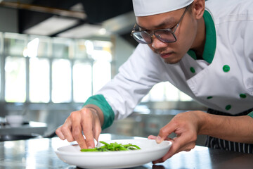 This is the chef's meticulousness, his attention to every detail. That is the deliciousness secret.