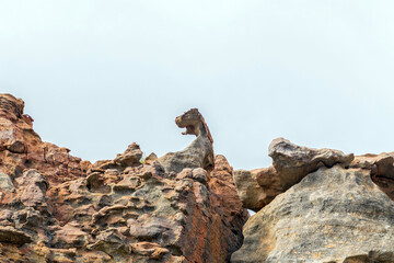 Rock formation, resembling an animal with open mouth