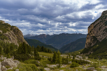 Fototapeta na wymiar Beautiful view of the mountain peaks of the Dolomites in Italy