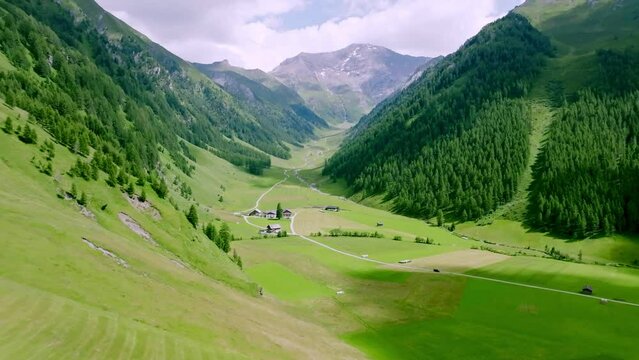 Alpen - Gebirge / Autonome Provinz Bozen - S&uuml;dtirol