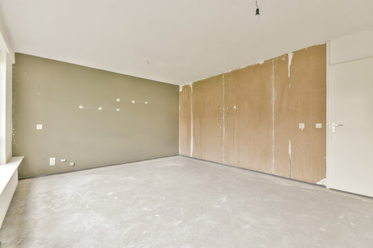 Spacious empty room during renovation