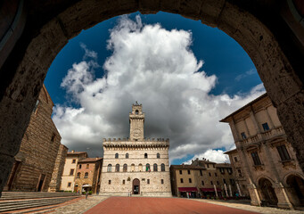 piazza Grande in Montepulciano (Siena)