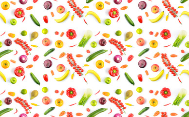 Seamless natural pattern of vegetables and fruits isolated on white