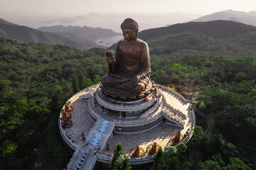 The big buddha at the top of the hill in Hong Kong - obrazy, fototapety, plakaty
