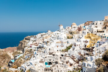 Fototapeta na wymiar Santorini houses on hill