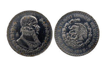 Reverso y anverso de la Moneda de un peso de 1959, con la imagen de Morelos y el escudo del águila devorando una serpiente Estados Unidos Mexicanos

