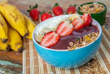 açai, brazilian, fruit, dessert, strawberry, banana, granola, nuts, alimento, tomate, saudável, tigela, fresco, culinária, vegetariano