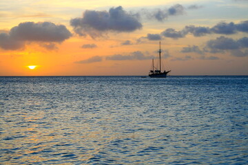 Secluded turquoise beach in Aruba, Caribbean Blue sea, Duth Antilles