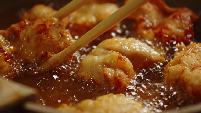 鳥の唐揚げ