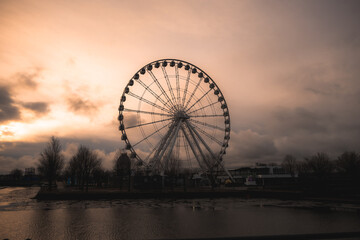 Ferris wheel during sunset