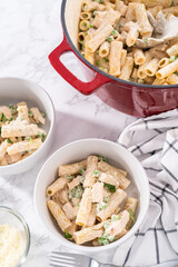 Chicken alfredo pasta