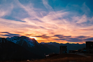 Fototapeta na wymiar Beautiful alpine sunset view at the famous Ahorn summit, Mayrhofen, Zillertal valley, Tyrol, Austria