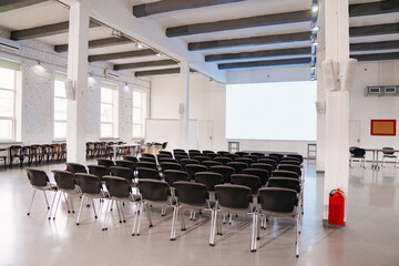space for lectures, conferences and presentations. office rent.