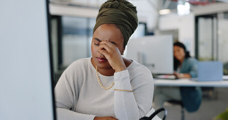 Call center, stress and black woman with headache working in customer support, sales or crm. Burnout, woman and worker suffer pain, migraine or frustration, anxiety and pressure in customer service - obrazy, fototapety, plakaty