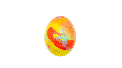  Composition de Pâques avec un œuf de poules colorés sur un fond transparent. Concept de fêtes...