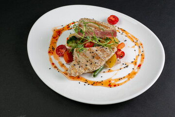 grilled salmon with vegetables