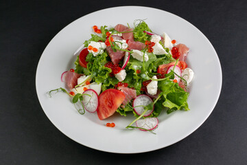 salad with cheese and tomatoes