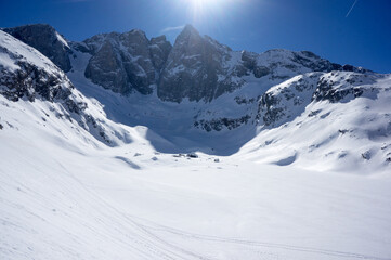 Fototapeta na wymiar Mountains Pyrenees Winter Snow