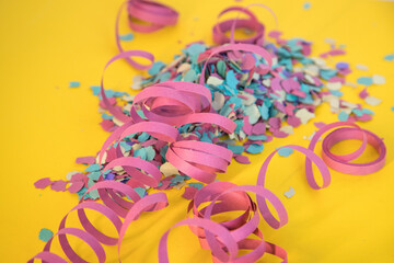Symbolic image alluding to Carnival using streamers and confetti transmitting a lot of color...