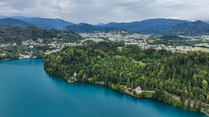 Fototapeta na wymiar view of the lake in the mountains