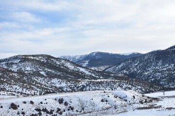 Fototapeta na wymiar Snow Covered Colorado Mountain Landscape