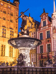 Neptune's Fountain at night, Danzig, Poland © Roman Milert