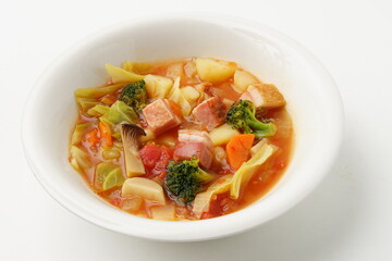 たっぷり野菜のミネストローネ