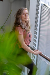 casual shopping and afternoon coffee model, beautiful woman spending an afternoon shopping, relaxed and drinking coffee alone, with a good atmosphere, very pink, very chick