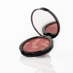 maquillaje par realzar la belleza femenina