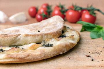 Closed pizza