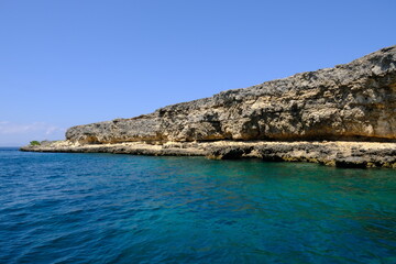 Fototapeta premium Indonesia Sumbawa - Pantai Pink Lambu - Coastline Pink Beach Lambu