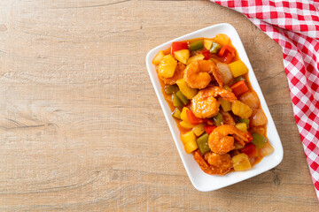 Stir-fried sweet and sour with fried shrimp