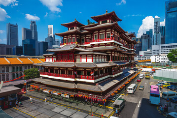 Buddha Tooth Relic Temple and Museum in chinatown, singapore - obrazy, fototapety, plakaty
