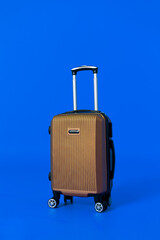 maletas con dimensiones adecuadas para viajes en avion. (suitcases with adequate dimensions for air travel)