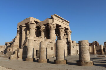 Fototapeta premium Ancient egyptian temple of Kom Ombo in Aswan 