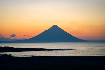 開聞岳の朝焼け（御茶屋の場公園）